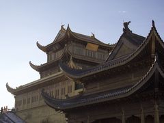 -峨眉山报国寺