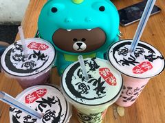 草莓+益力多-花姨·老电影院果汁冰(88号店)