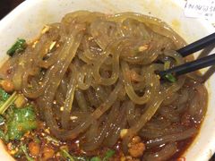 -万记麻辣烫国展总店