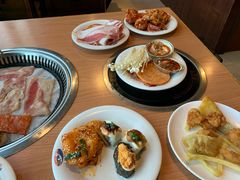 -汉丽轩韩式自助烤肉(大学城龙湖U城天街A馆店)