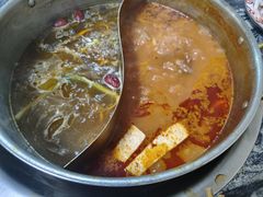 -乳仔牛牦牛汤锅 烤羊排(松潘古城店)