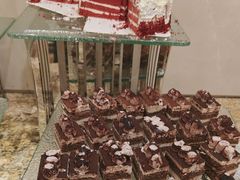 -皇朝万鑫自助餐厅