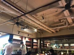 -肆海小川菜酒馆Wine Bistro (青年路店)