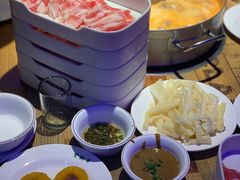 -蒙肥羊·酸汤潮牛·鲜牛肉火锅烤肉自助(岗顶店)