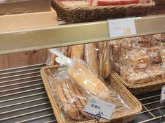 -昆明冠生园·蛋糕·面包(南强街店)