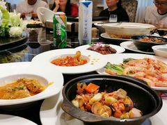 -河畔春天时尚餐厅