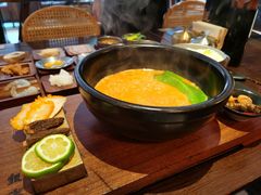 -银米·云南传统过桥米线(双廊黑金冠店)