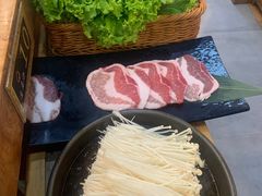 -合易泓烤肉·海肠捞饭(火车站店)