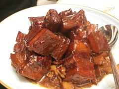 民间黑猪肉-伊村饭店