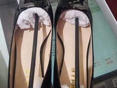 -BeLLE 百丽(凯德闵行商业中心店)