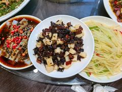 -江湖黑大兔(杨家坪店)