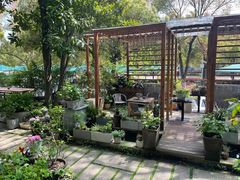 -谷咖啡·鲜花绿植花园餐厅