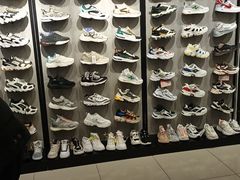 -云柏鞋业(十里堡店)