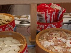 -龍歌自助小火锅(市南金茂湾店)