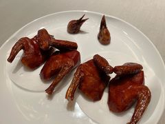 脆皮妙龄鸽-新荣记(新源南路店)