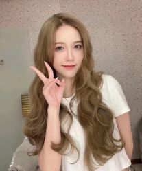 -东方美妍小鹏造型