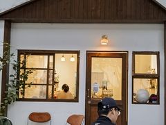-白熊咖啡(闽江大道店)