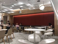 大堂-奈雪的茶(华侨城创意园店)