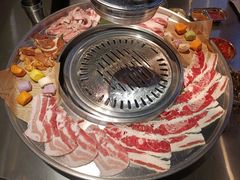 -哈哈碳都·牛肋条无限自助烤肉(宝龙店)