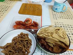 -黄毛鸭脖(汉阳总店)