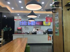 -姑娘手肉夹馍·凉皮·粉面(邗江万达店)