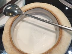 -东椰·海南椰子鸡火锅(朝阳门店)