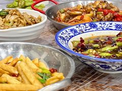 -江城燕子大排档(江汉路步行街店)