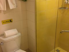 -雅悦酒店(苏州东吴北路宝带路地铁站店)