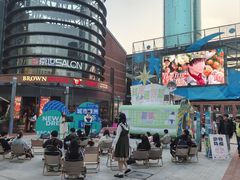 -上海世纪汇广场