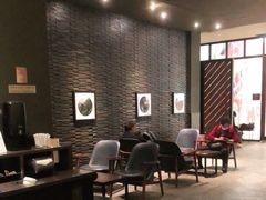 大堂-星巴克臻选(南京金茂览秀城店)
