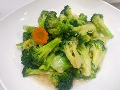 清炒西兰花-城南往事·鲁菜济南菜(龙奥万科店)
