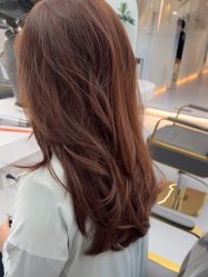 -DO A HAIRSTYLE
