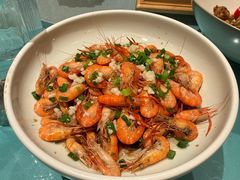 葱油虾-芳草地度假酒店·野炉中餐厅