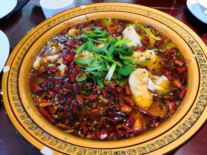 华厨味之道-"朋友带去他家吃饭的,外面看着感觉还不错,.