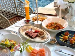 -MONICH牛排融合餐厅(和义大道购物中心店)