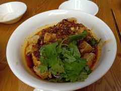 -诚铭记·虾仁汤包·成都小吃(融创店)