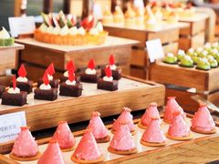 -锦厨国际自助餐厅 · 云端景观 (昆明索菲特大酒店)