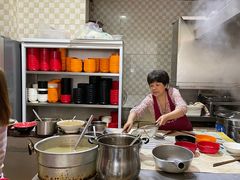 -继红顺河抄手名小吃