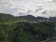 -亚龙湾站