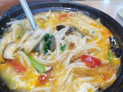 野菌手工剪面-一家人剪刀面(海伦国际店)