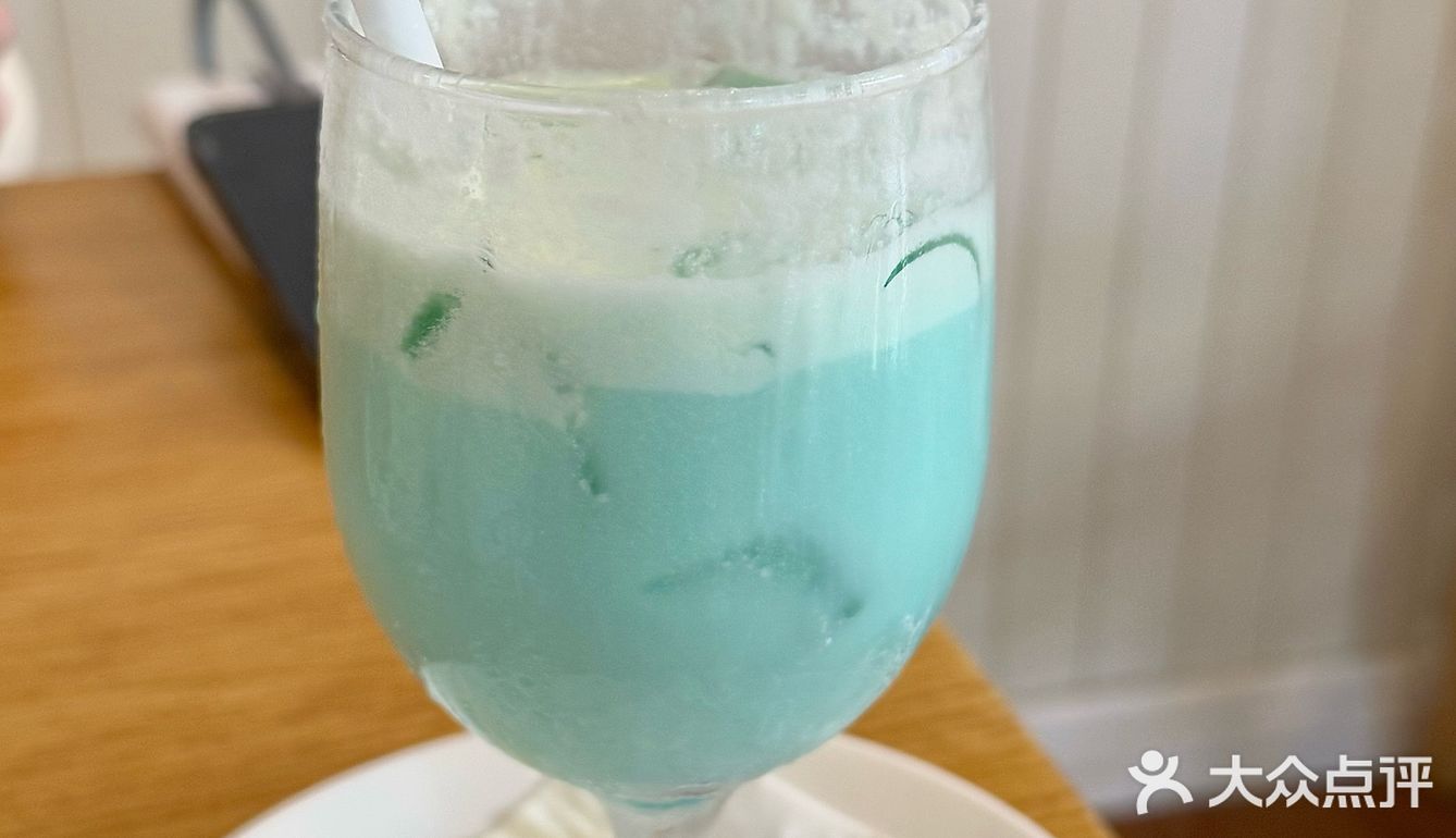 深圳探店| 漫画下午茶🍧黄贝岭の甜品小屋