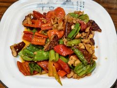 -缘来聚·徽菜名店(黄山宏村店)