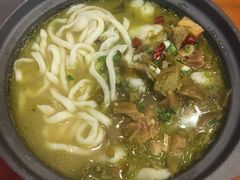 -周鱼小馆石锅酸菜鱼(活力汇店)