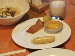 -亚龙湾希尔顿自助餐厅·海鲜·烧烤·沙滩BBQ·现场乐队