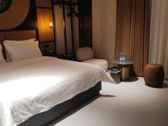 -万泊酒店(长沙五一广场国金中心店)
