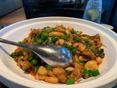 紫苏香辣牛蛙-凤凰湘语·湘粤鲜融(浦东旗舰店)