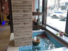 -东巴婆婆云南鱼豆花火锅(大东门店)