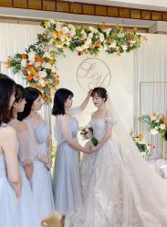 点击看大图 -艾米丽婚纱礼服