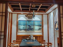-何师傅美蛙鱼头(汉街店)