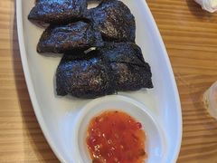 -三姐妹·海鲜大排档